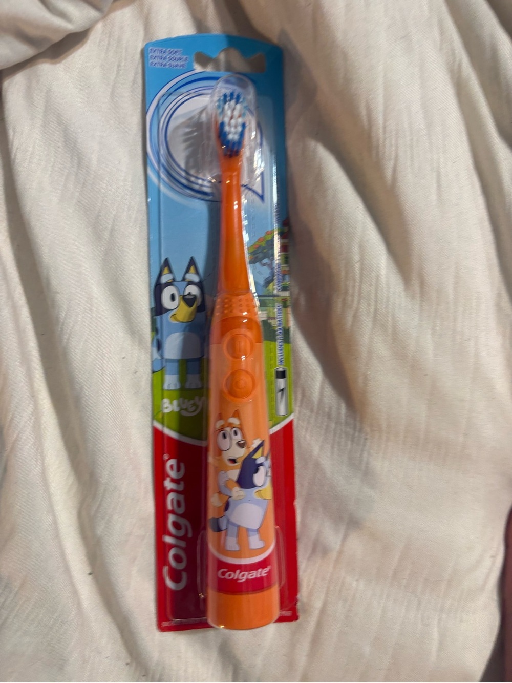 Colgate Kids Electric Toothbrush in Orange with Bluey Characters